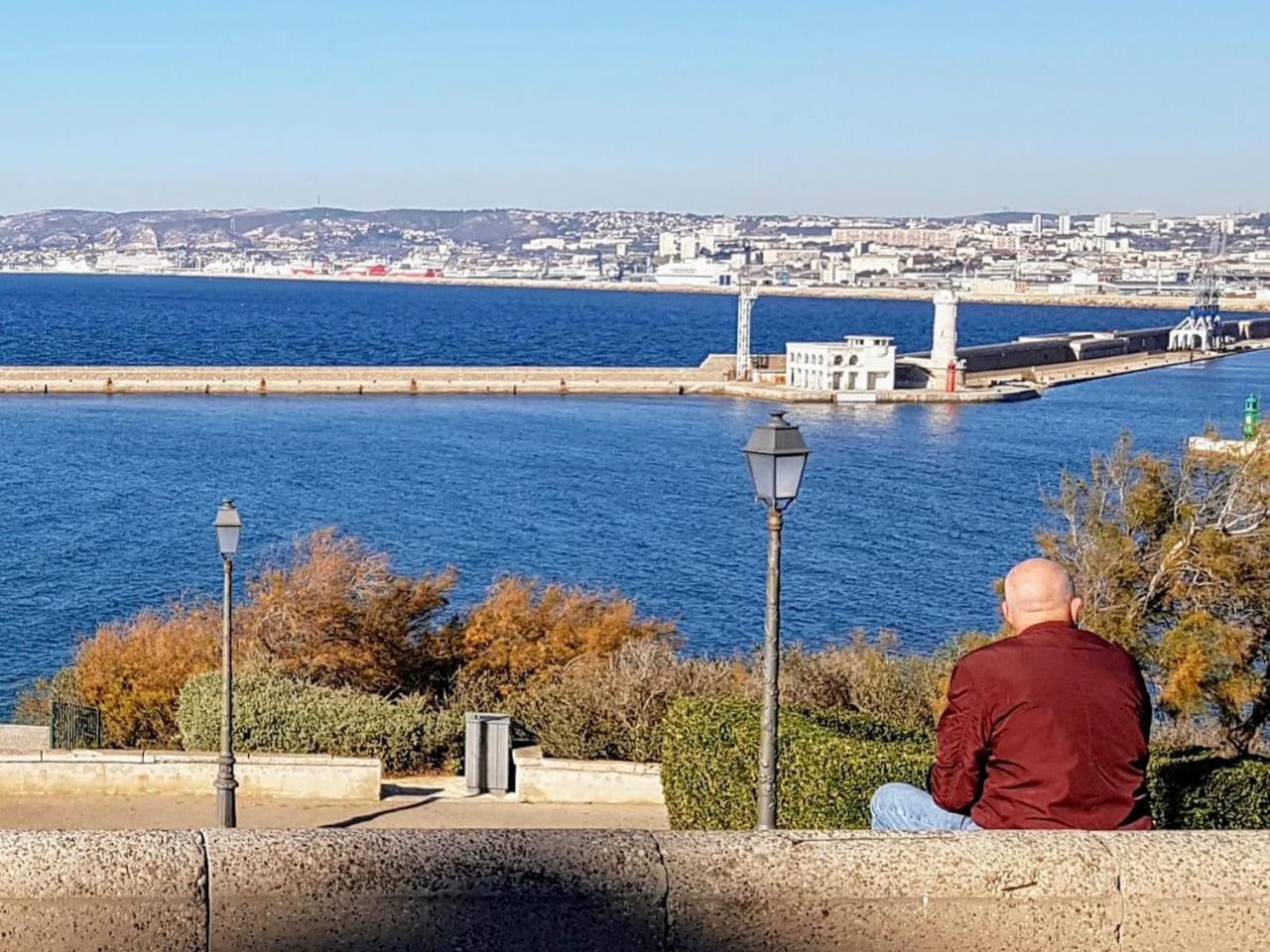 Vue Le Panoramique Vieux-port De * Marseille